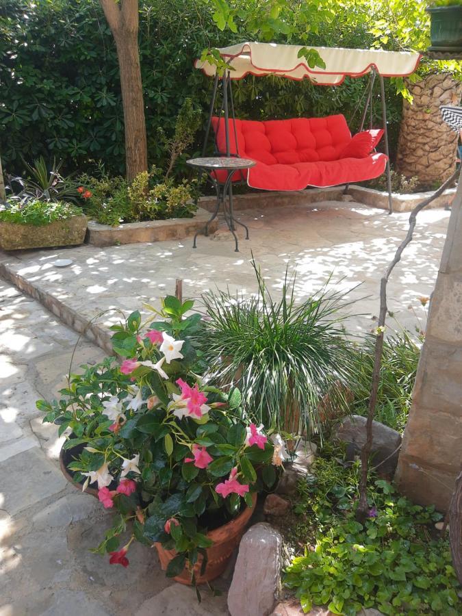 Vila Sea-side Old Stone With A Private Garden Budva