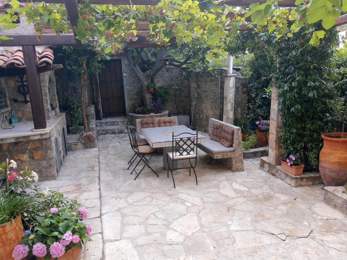 Sea-side Old Stone With A Private Garden Budva