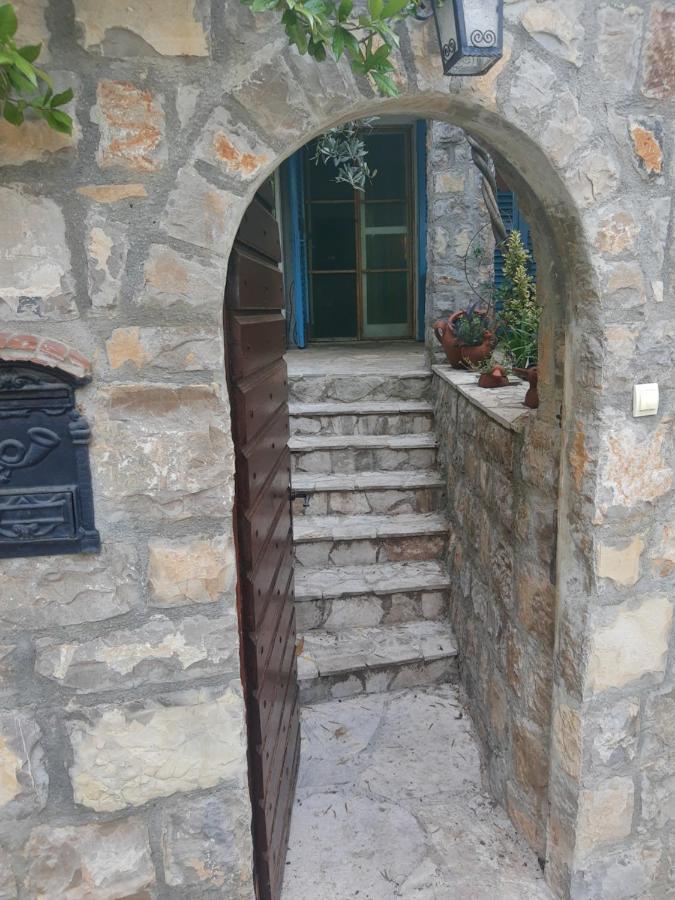 Sea-side Old Stone With A Private Garden Budva
